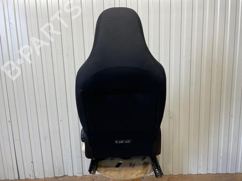 Left front seat RENAULT TWINGO III (BCM_, BCA_) 1.0 SCe 70 | BP39463968C15 - Image 4