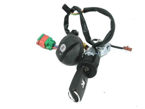 Used Ignition barrel Ignition barrel PEUGEOT 1007 (KM_) 1.4 HDi (68 hp) 32746944 32746944