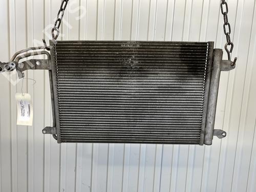 Used AC radiator VW CADDY III Box Body/MPV (2KA, 2KH, 2CA, 2CH) 1.6 TDI (102 hp) 30099897