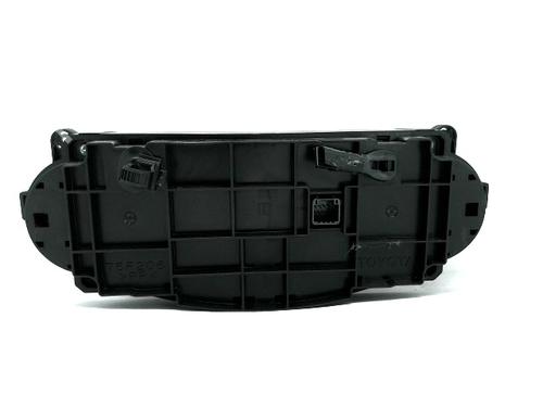 climate-control-toyota-yaris-_p13_-2010-2011-2012-2013-2014-2015-2016-2017-2018-2019-2020-29599944 main image