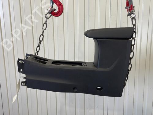 Middle console RENAULT CLIO V (B7_) 1.0 TCe 90 (B7MT) | BP29066413I22 - Image 5