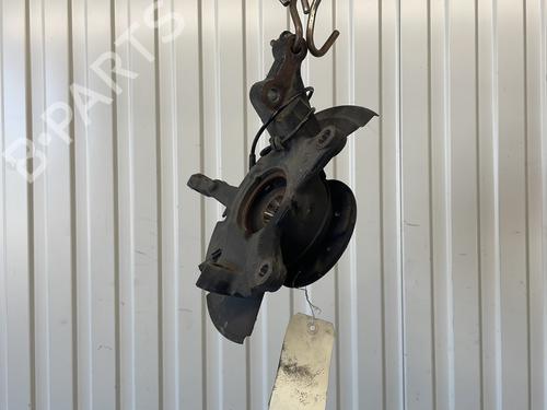 Left front steering knuckle RENAULT CLIO V (B7_) 1.5 Blue dCi 85 (B7AG) | BP26688484M25 