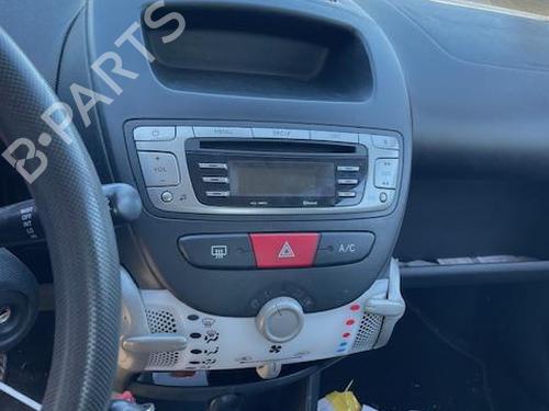 Left front seat CITROËN C1 (PM_, PN_) 1.0 | BP30004029C15  - Image 13