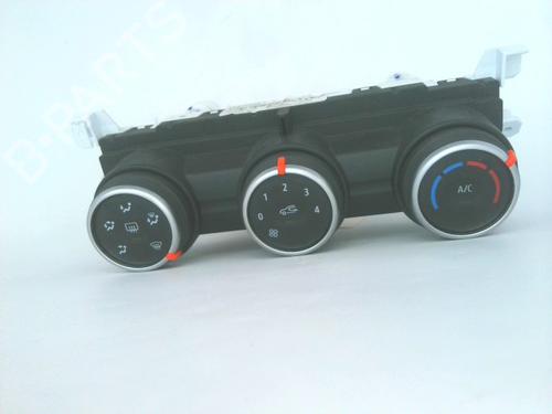 climate-control-renault-clio-v-b7_-2019-26688454 main image