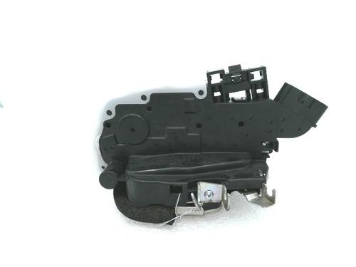 Used Front right lock NISSAN X-TRAIL II (T31) 2.0 dCi 4x4 (150 hp) 25275378