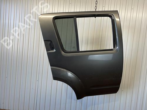 Used Right rear door NISSAN PATHFINDER III (R51) 2.5 dCi 4WD (174 hp) 26237025