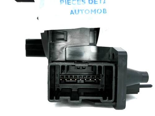 squib-airbag-ford-fiesta-vii-van-2018-29563949 main image