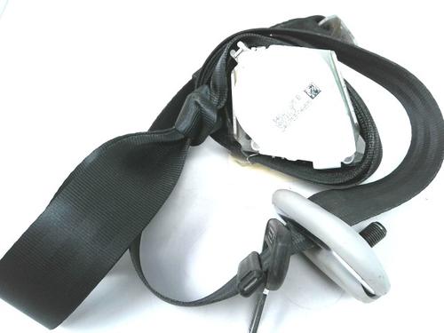 Sikkerhedssele bag venstre VW CADDY III Box Body/MPV (2KA, 2KH, 2CA, 2CH) 1.6 TDI (102 hp) 30099857