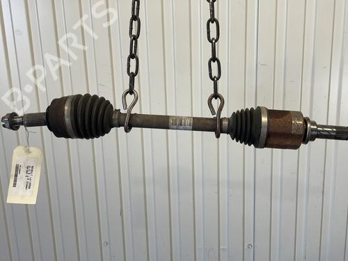 Used Left front driveshaft RENAULT CLIO V (B7_) 1.5 Blue dCi 85 (B7AG) (86 hp) 26688477