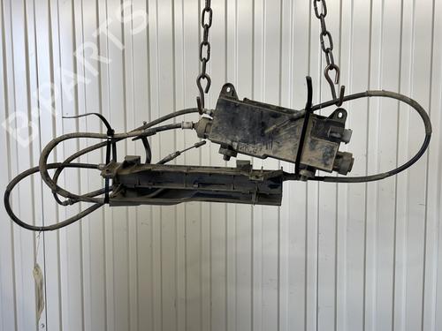 Used Electric handbrake Electric handbrake RENAULT SCÉNIC II (JM0/1_) 1.5 dCi (JM02, JM13) (101 hp) 33610823 33610823