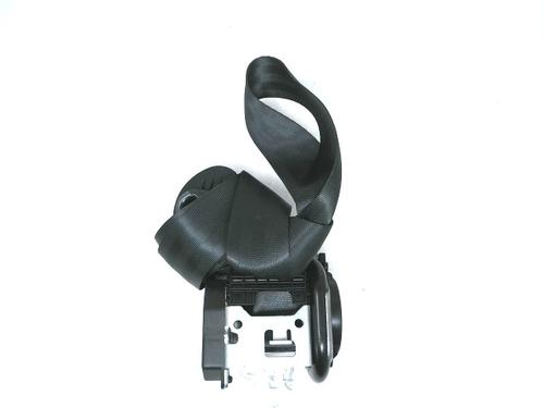 rear-left-seatbelt-hyundai-i20-ii-gb-ib-2014-2015-2016-2017-2018-2019-2020-2021-29614849 main image