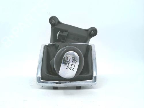 Used Gear lever TOYOTA COROLLA Verso (ZER_, ZZE12_, R1_) 2.2 D-4D (AUR10_, AUR10R) (136 hp) 27486296