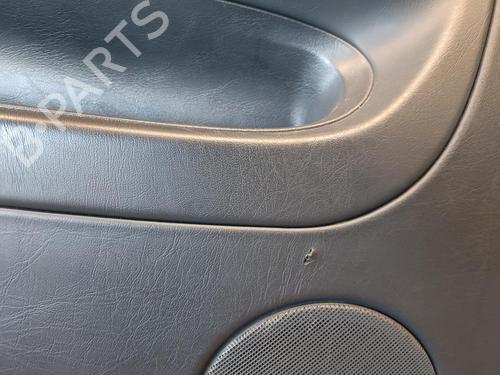 Dør venstre bagtil Dør venstre bagtil MERCEDES-BENZ M-CLASS (W163) ML 270 CDI (163.113) (163 hp) 20916632 20916632