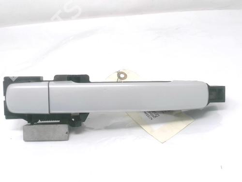 Used Rear left exterior door handle Rear left exterior door handle 22098961 22098961