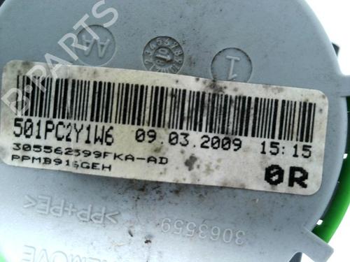 Used Front right seatbelt Front right seatbelt TOYOTA YARIS (_P9_) 1.4 D-4D (NLP90_, NLP90R) (90 hp) 32984110 32984110