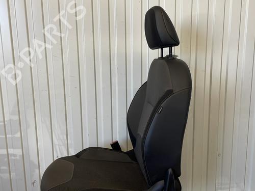 Left front seat CITROËN C3 II (SC_) 1.2 VTi 82 | BP33171140C15  - Image 5