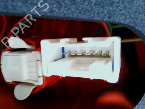 Used Right taillight Right taillight PEUGEOT 407 (6D_) 2.0 HDi 135 (6DRHRH, 6DRHRE, 6DRHRG, 6DRHRJ) (136 hp) 33178097 33178097