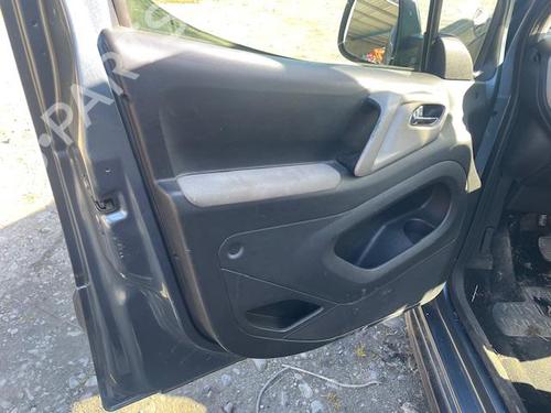 Interior roof light PEUGEOT PARTNER Tepee 1.6 HDi 90 | BP28817716I8 - Image 10
