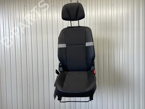 Used Right front seat RENAULT SCÉNIC III (JZ0/1_) 1.6 dCi (JZ00, JZ12) (130 hp) 29318469