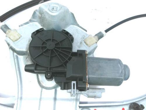 Used Front left window mechanism RENAULT CLIO III (BR0/1, CR0/1) 1.5 dCi (BR17, CR17) (86 hp) 22099418