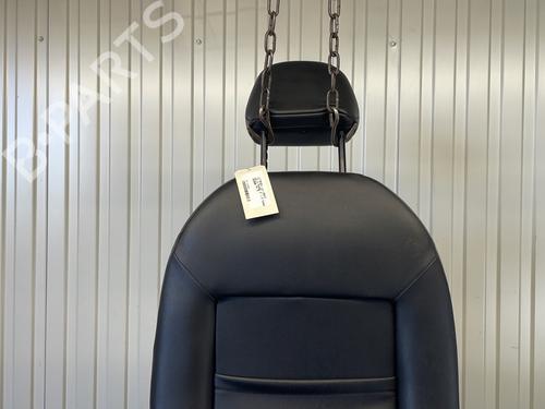 Left front seat CITROËN C3 II (SC_) 1.2 VTi 82 | BP29599866C15  - Image 9