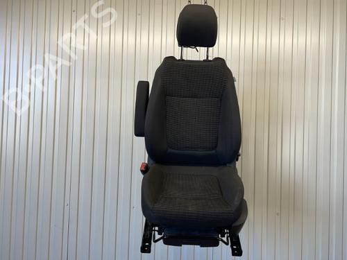 Used Left front seat PEUGEOT 5008 (0U_, 0E_) 1.6 HDi (114 hp) 20915900