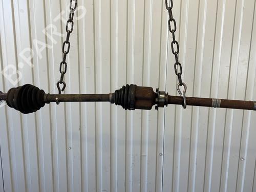 Used Right front driveshaft Right front driveshaft OPEL COMBO Box Body/MPV (X12) 1.3 CDTI (B05) (95 hp) 27384648 27384648