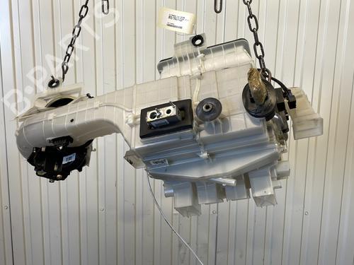 Used Heater matrix box Heater matrix box CITROËN BERLINGO Box Body/MPV (B9) 1.6 HDi / BlueHDi 75 (75 hp) 29997699 29997699