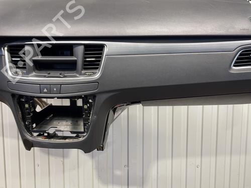 Dashboard PEUGEOT 508 SW I (8E_) 1.6 HDi | BP29543810C46 - Image 2