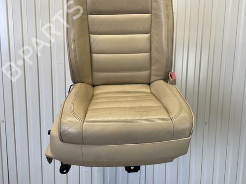 Right front seat VW TOUAREG (7LA, 7L6, 7L7) 5.0 V10 TDI | BP30491867C16
