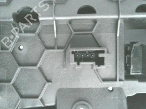 display-monitor-opel-corsa-f-p2jo-2019-39017197 main image