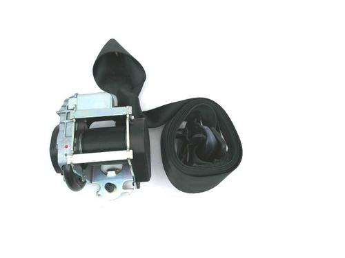 front-right-seatbelt-renault-megane-iii-hatchback-bz01_-b3_-2008-26974905 main image
