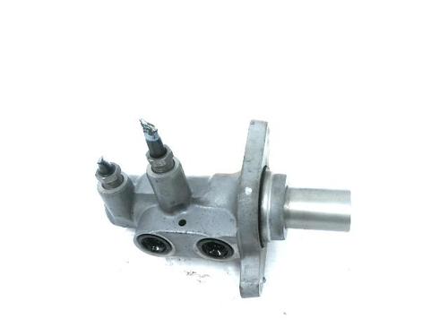 Used Brake master cylinder VOLVO V60 I (155) D3 / D4 (163 hp) 20913845