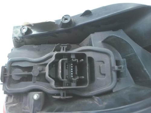 left-taillight-renault-scenic-ii-jm01_-2003-2004-2005-2006-2007-2008-2009-2010-32370236 main image