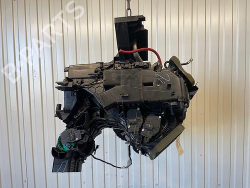 Heater matrix box BMW X5 (E70) xDrive 30 d | BP38156556M61 - Image 2