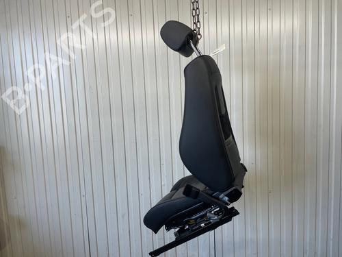Right front seat BMW X4 (F26) xDrive 30 d | BP36570525C16 - Image 4