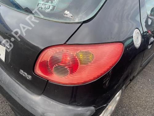 Front left lock PEUGEOT 206 Hatchback (2A/C) 1.4 HDi eco 70 | BP20911136C98 