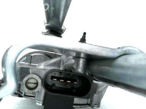Used Front wiper motor Front wiper motor BMW 1 (E87) 120 d (163 hp) 21534197 21534197