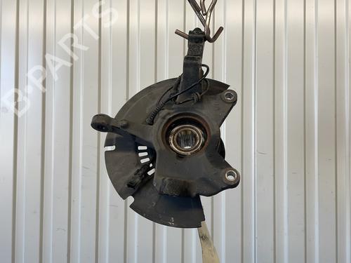 Left front steering knuckle RENAULT CLIO V (B7_) 1.5 Blue dCi 85 (B7AG) | BP26688484M25 