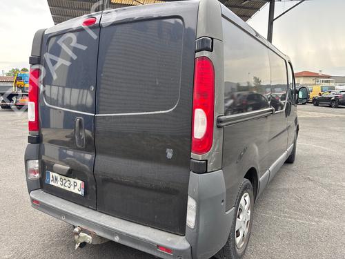 Brugte RENAULT TRAFIC II Van (FL) 2.5 dCi 145 (FL0J) 4862784