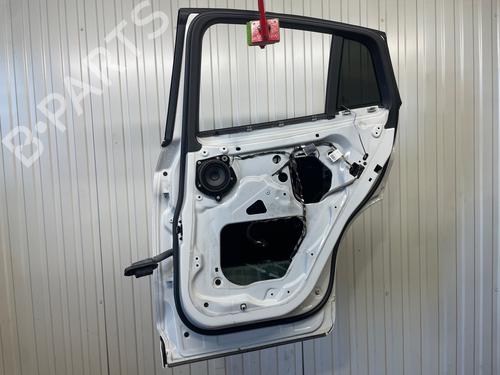 right-rear-door-bmw-x4-f26-2013-2014-2015-2016-2017-2018-36570484 main image