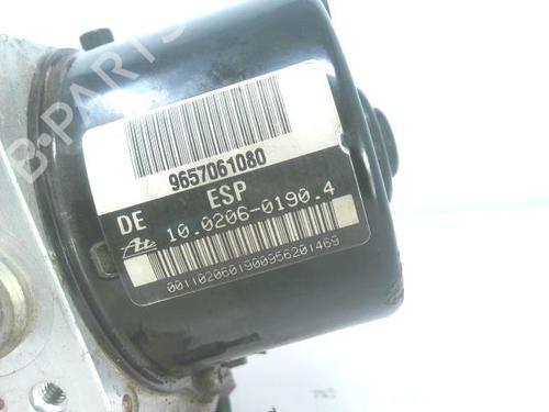 Used ABS pump ABS pump CITROËN C5 II (RC_) 1.6 HDi (RC8HZB) (109 hp) 22101560 22101560