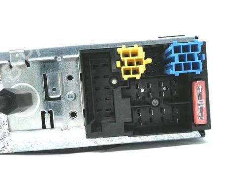 Used Radio Radio ALFA ROMEO 147 (937_) 1.9 JTDM 16V (937.AXN1B, 937.AXZ1B) (170 hp) 32698211 32698211