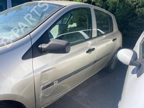 Left front fenders RENAULT CLIO III (BR0/1, CR0/1) 1.5 dCi (BR17, CR17) | BP31836953C41