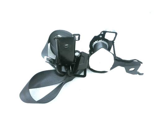 rear-right-seatbelt-subaru-forester-sj_-2012-24446694 main image