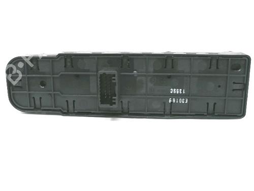 Used Left front window switch Left front window switch RENAULT SCÉNIC III (JZ0/1_) 1.5 dCi (106 hp) 34217583 34217583