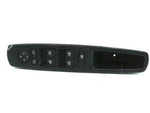 Used Left front window switch Left front window switch RENAULT MEGANE III Hatchback (BZ0/1_, B3_) 1.5 dCi (BZ09, BZ0D, BZ1W, BZ29, BZ14) (110 hp) 25588835 25588835