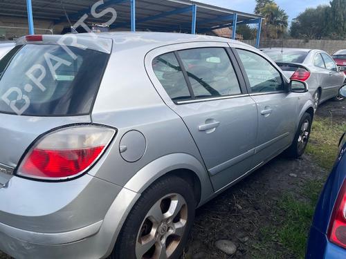 Left headlight OPEL ASTRA H (A04) 1.9 CDTI (L48) | BP32370256C28 - Image 12