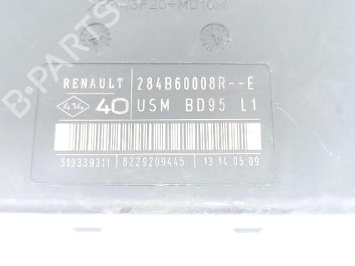 Used Fuse box Fuse box 37187160 37187160