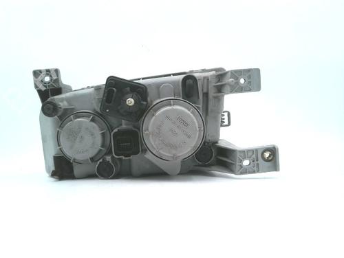 Right headlight HYUNDAI TRAJET (FO) 2.0 CRDi | BP27540565C29 